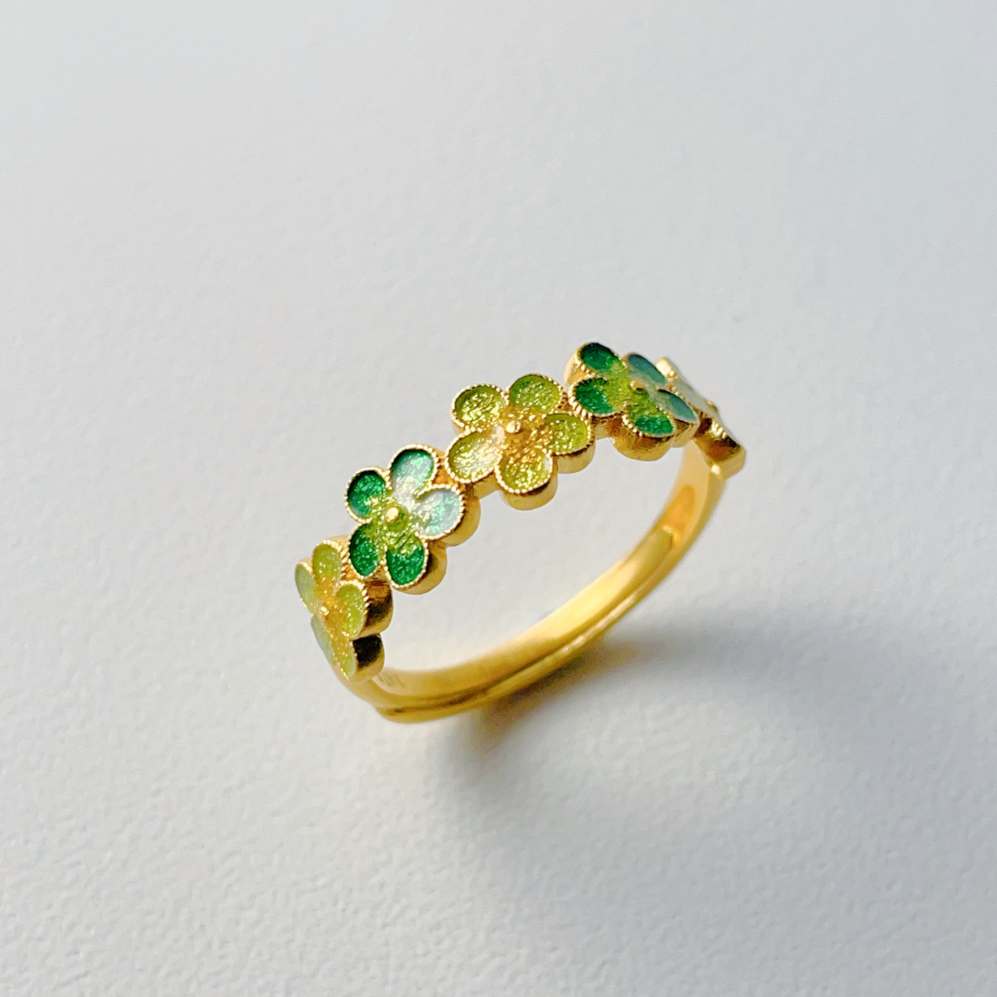 TSL/谢瑞麟计价足金珐琅五花戒指黄金绿色时尚活口戒指