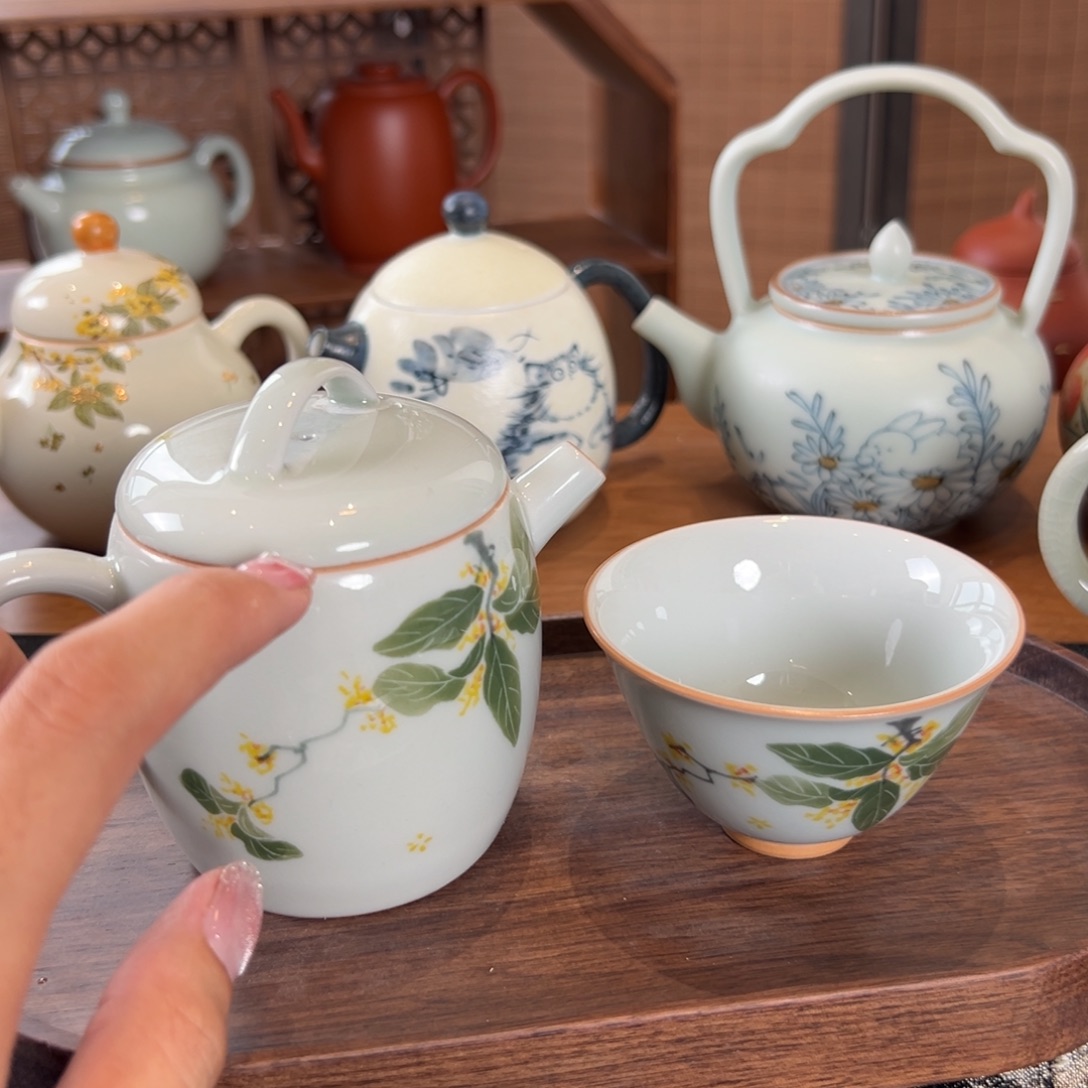 茶具等产品的生产和销售为