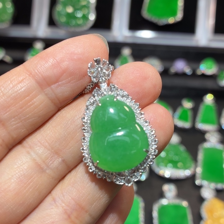 翡翠18K金镶嵌吊坠(不含链)翡翠