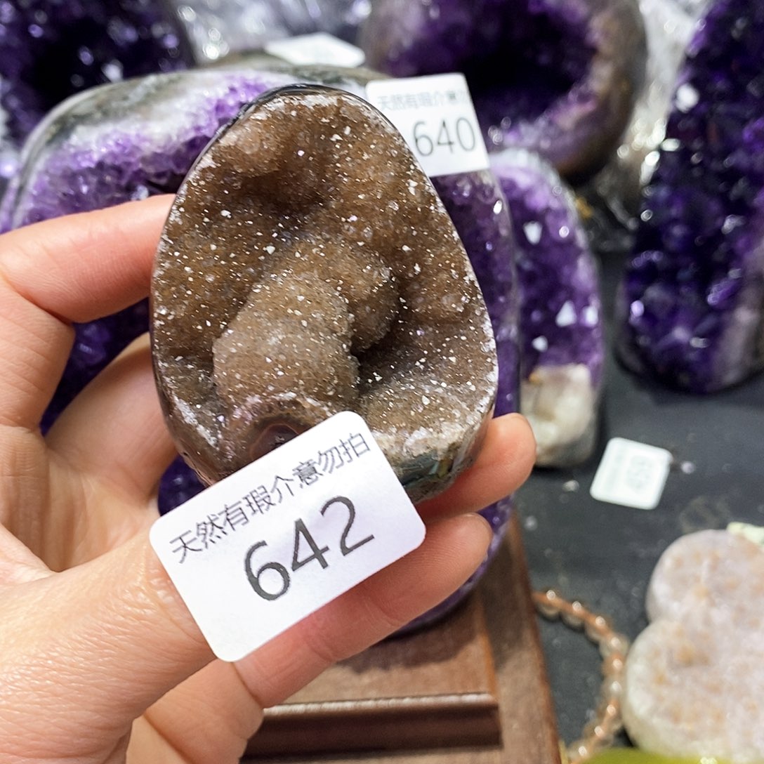 水晶大型摆件（非配饰）未镶嵌