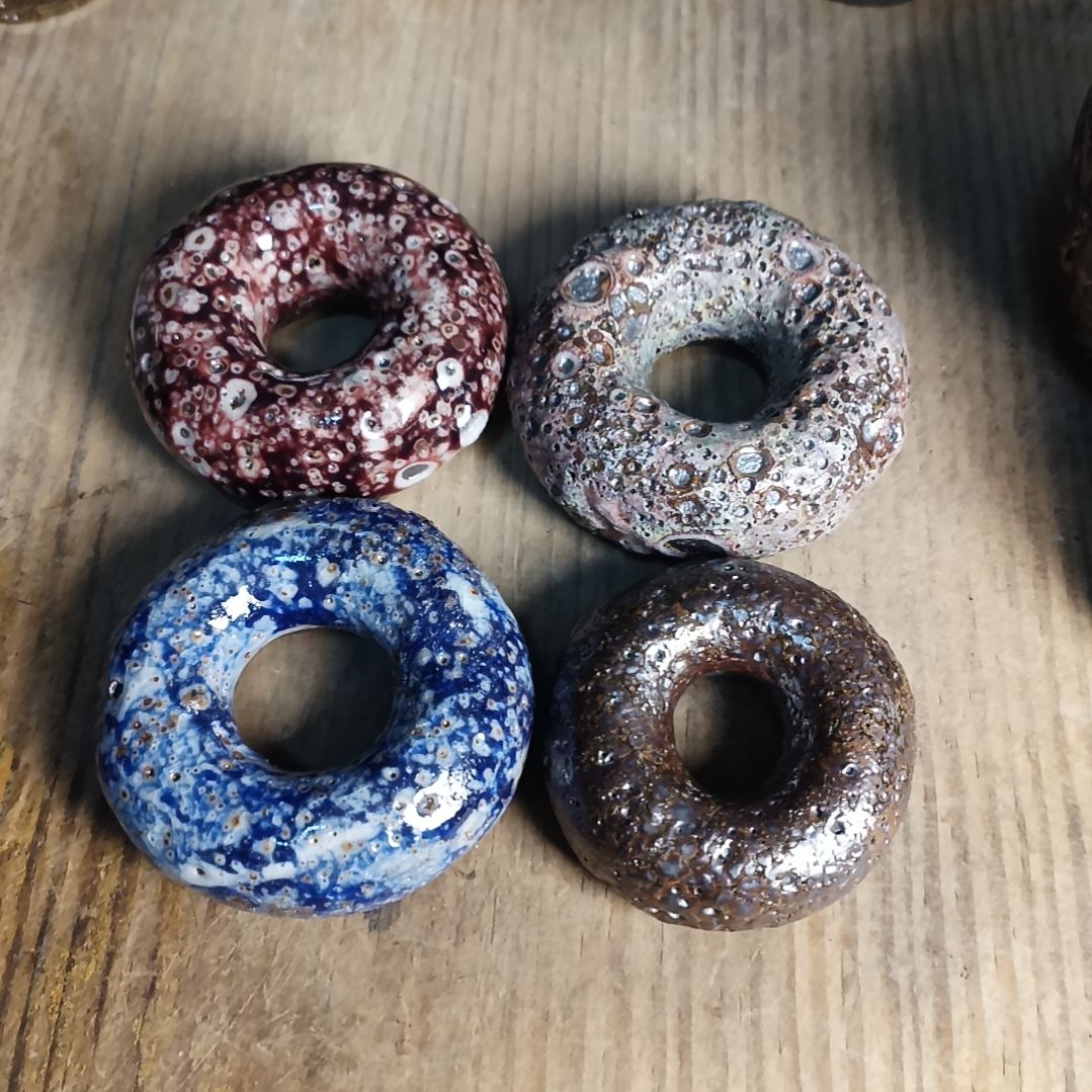 七***七志野柴烧手捏盖置