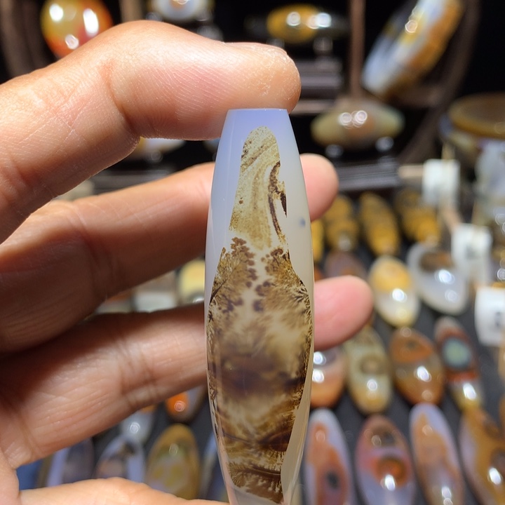 玛瑙/玉髓颈饰未镶嵌