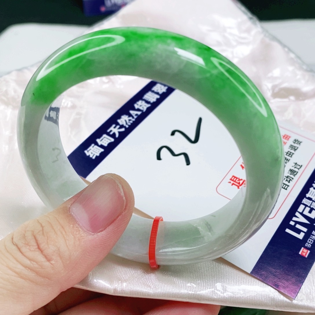 未镶嵌手镯翡翠53.6圈口轮胎