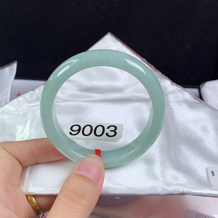 翡翠未镶嵌手镯54圈  晴底完整度高