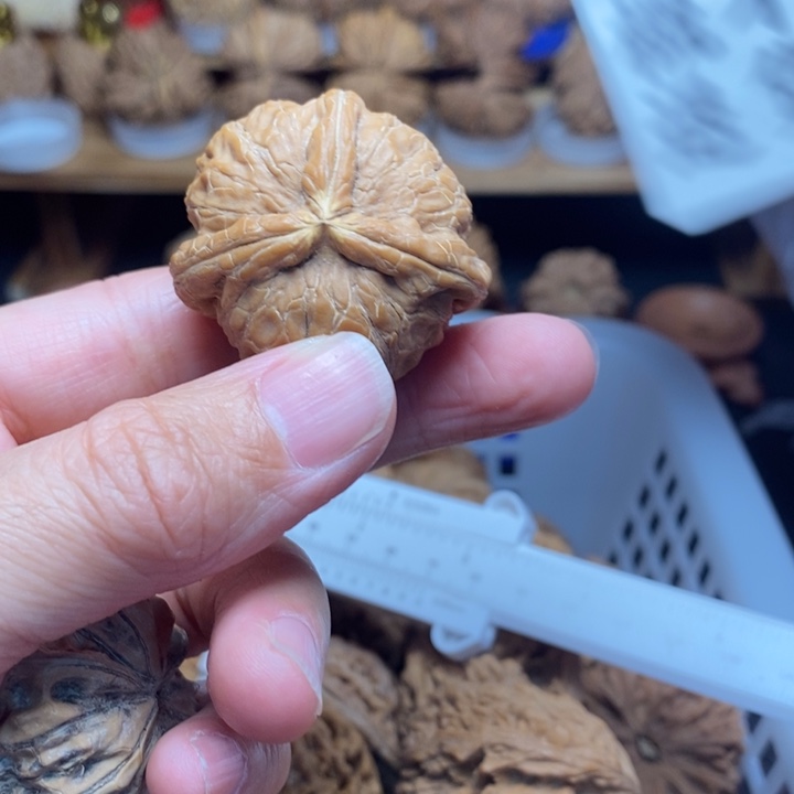 ****人把件文玩核桃文玩