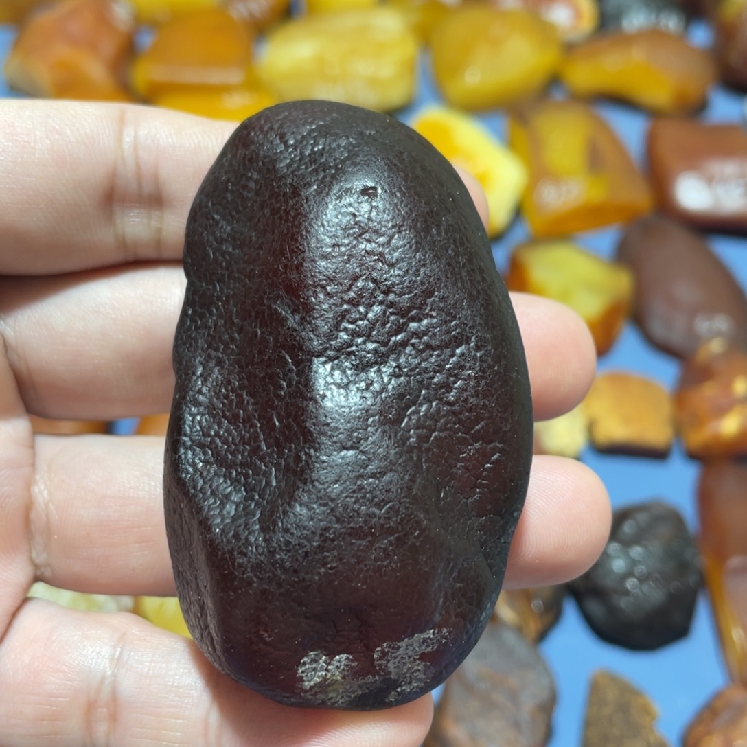 未镶嵌定制蜜蜡全皮手把件