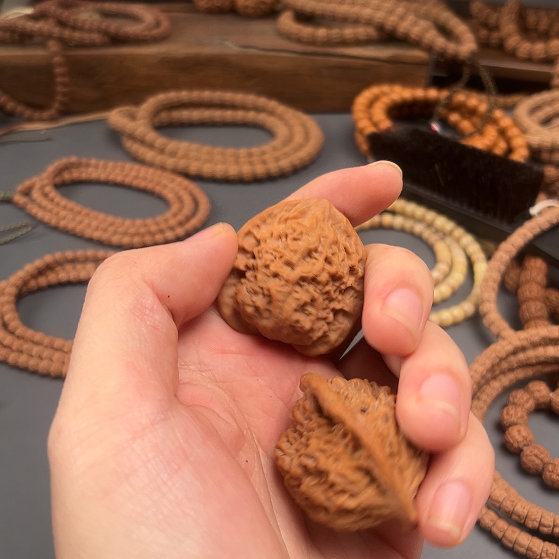 十***，吊坠金刚菩提峰雷公子帽帽蟾