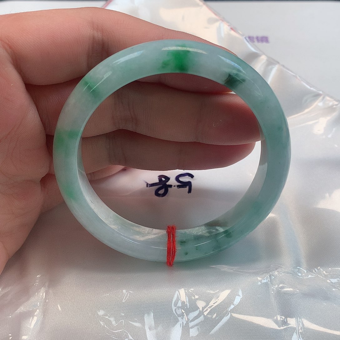 翡翠手镯未镶嵌257号