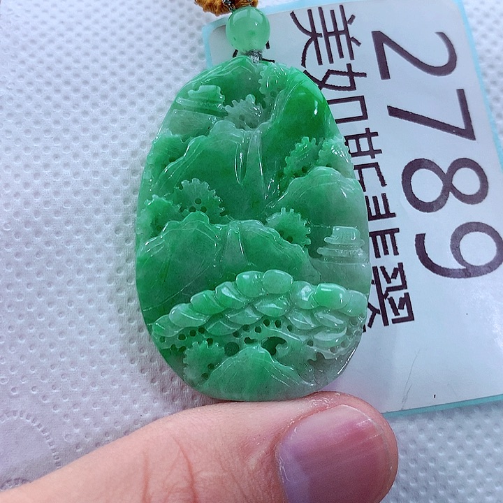 吊坠(不含链)未镶嵌翡翠