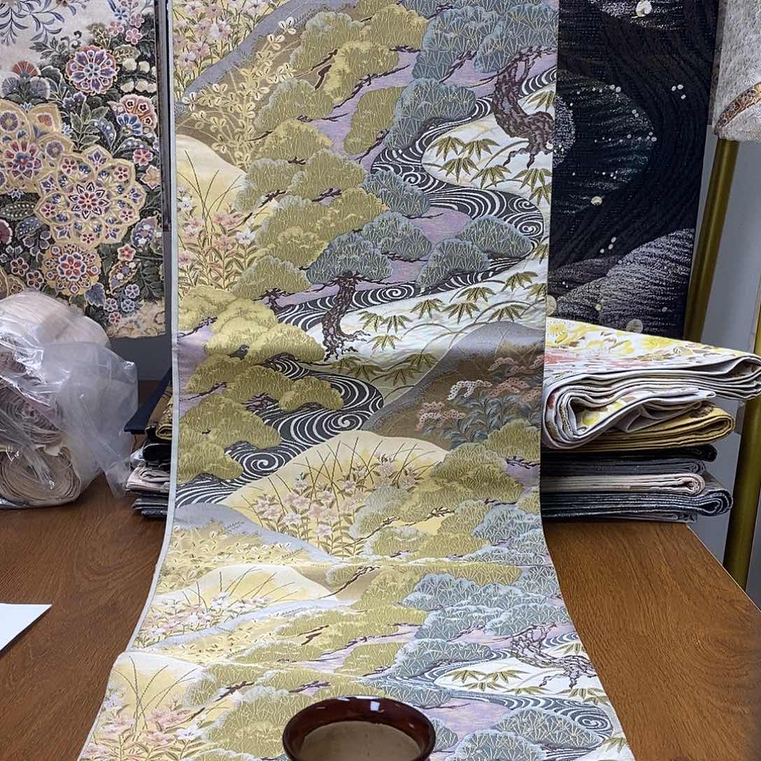 各种各样的花朵都有