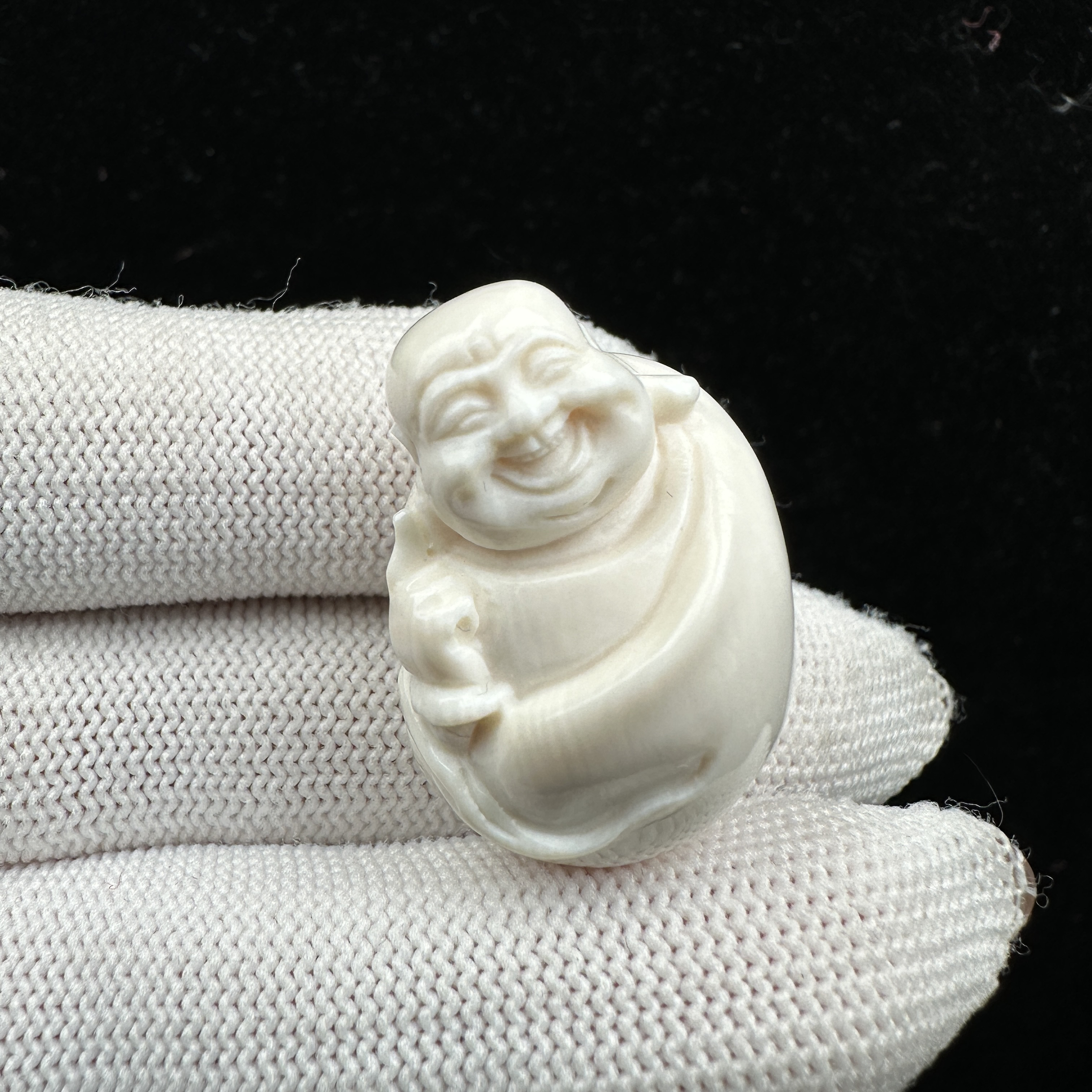 H2777天然猛犸牙雕刻弥勒佛弥勒佛19*29*18mm支持鉴定 假一罚四