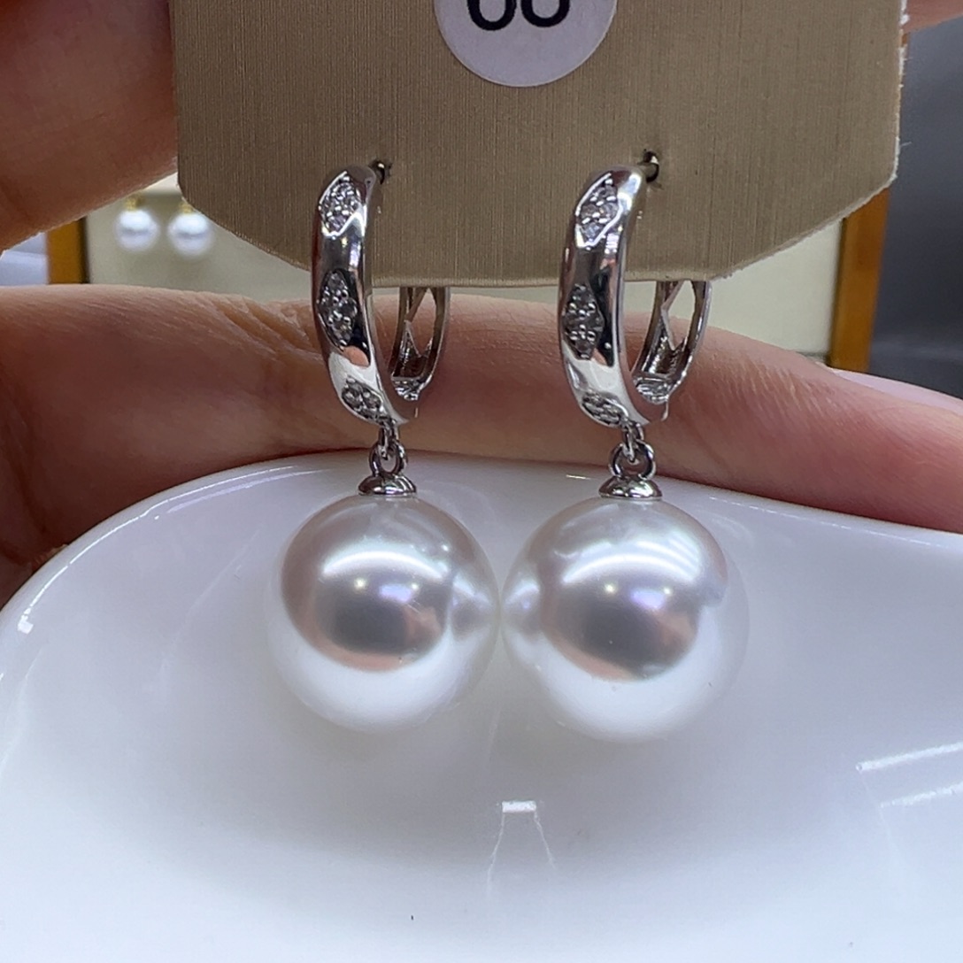 淡水珍珠耳饰未镶嵌