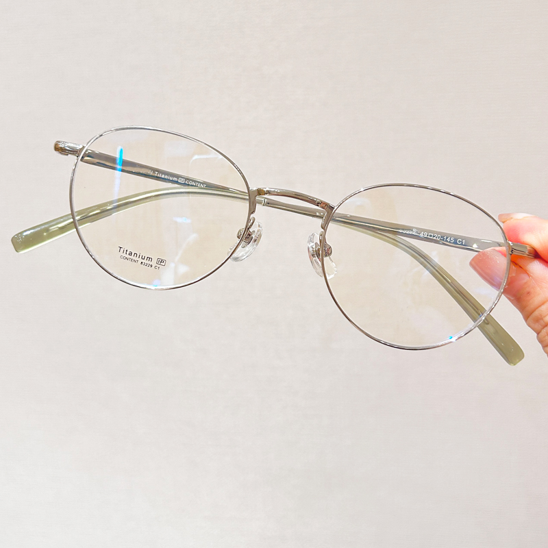 椭圆气质淡雅金近视眼镜框架女减龄感潮男可配有度数变色