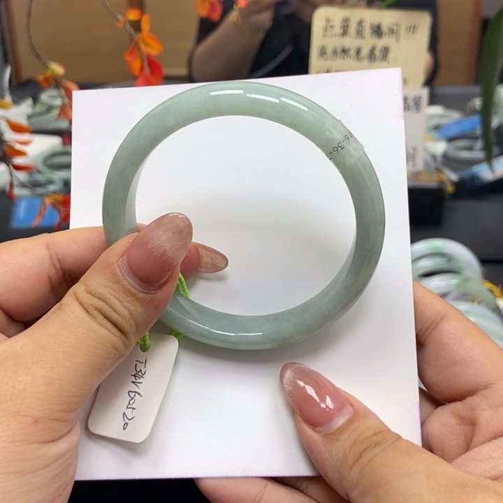 翡翠手镯未镶嵌5960口
