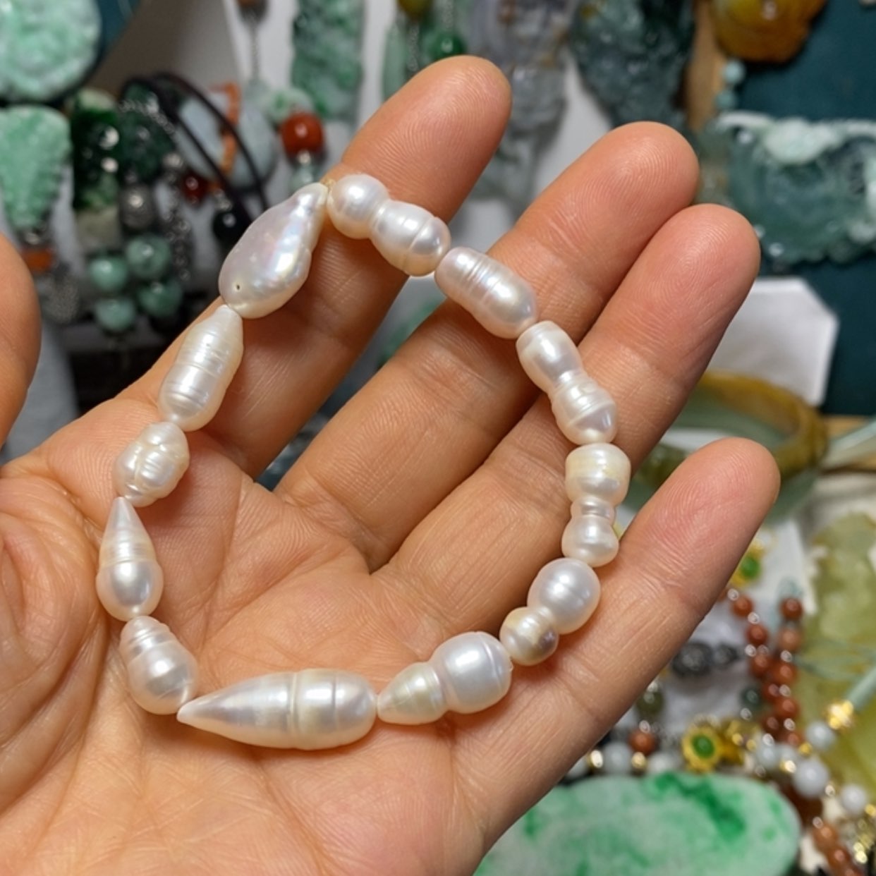 【闪购商品】翡翠吊坠(赠链)未镶嵌