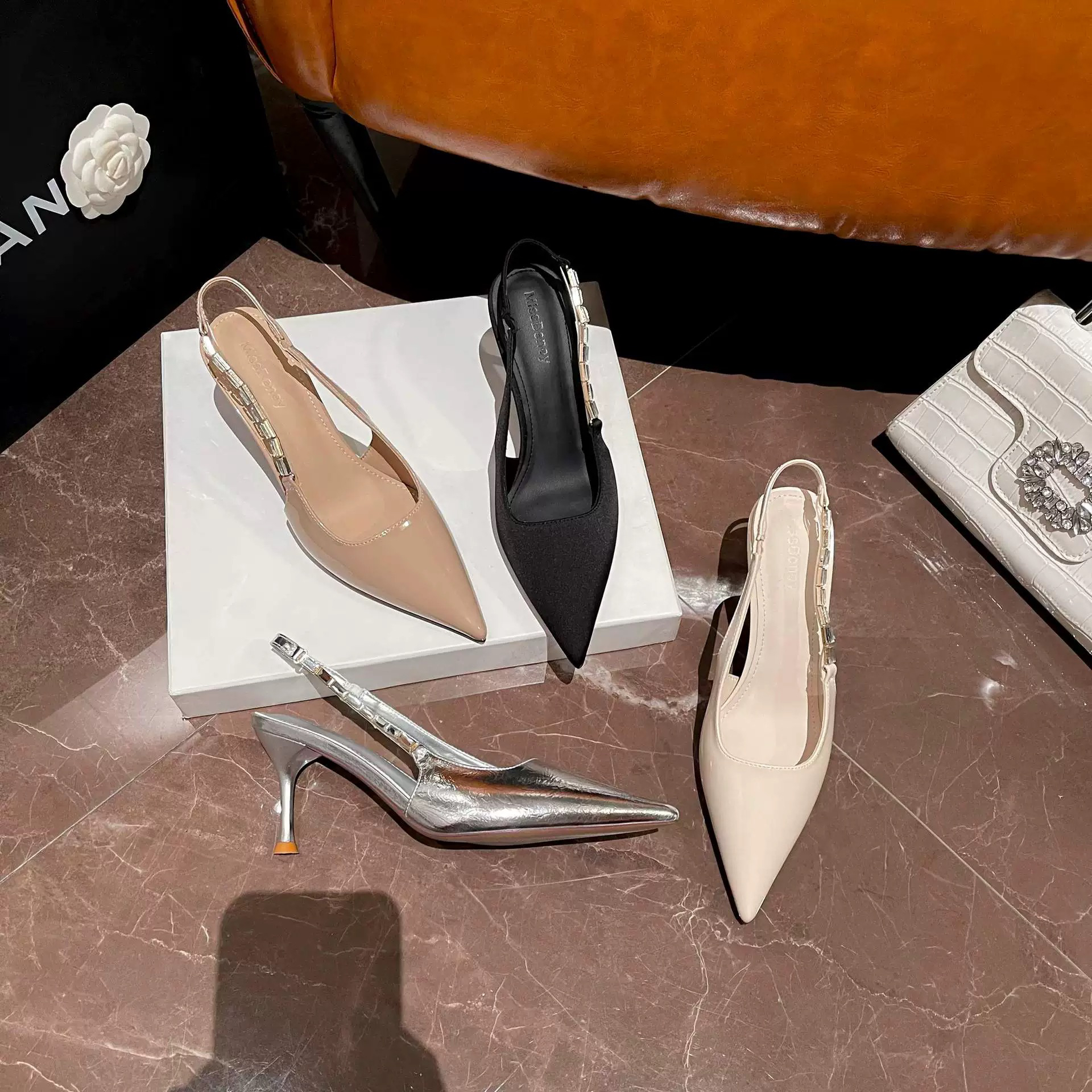 305089夏新款细跟尖头裸色仙女风后空高跟鞋单鞋6910-39