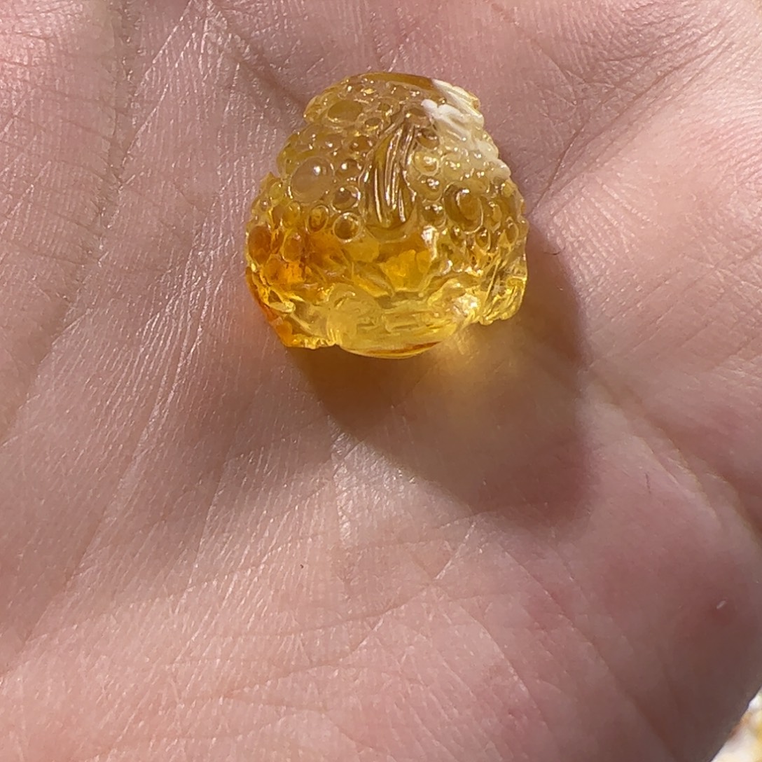 琥珀未镶嵌珠宝奇石金瓷白金蟾