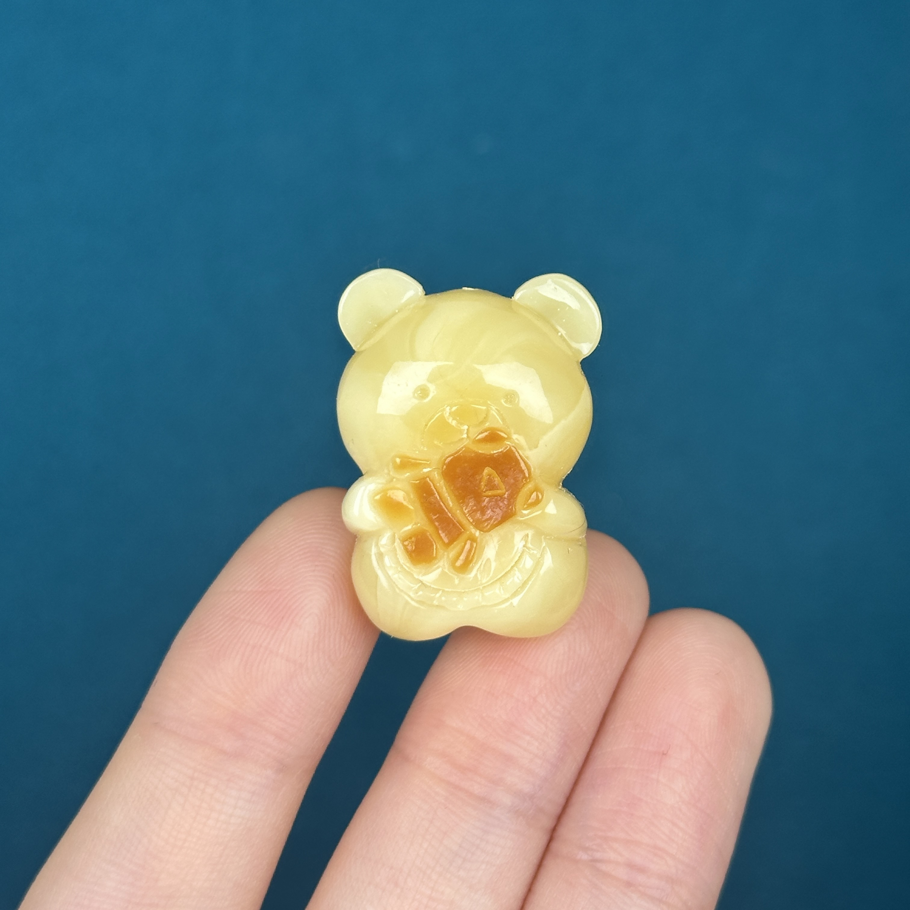 D7271天然蜜蜡 瑕疵特价小熊 20*29*14mm支持复检假一罚十
