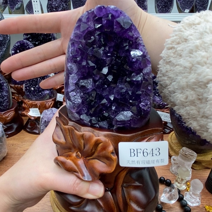紫晶大型摆件（非配饰）未镶嵌