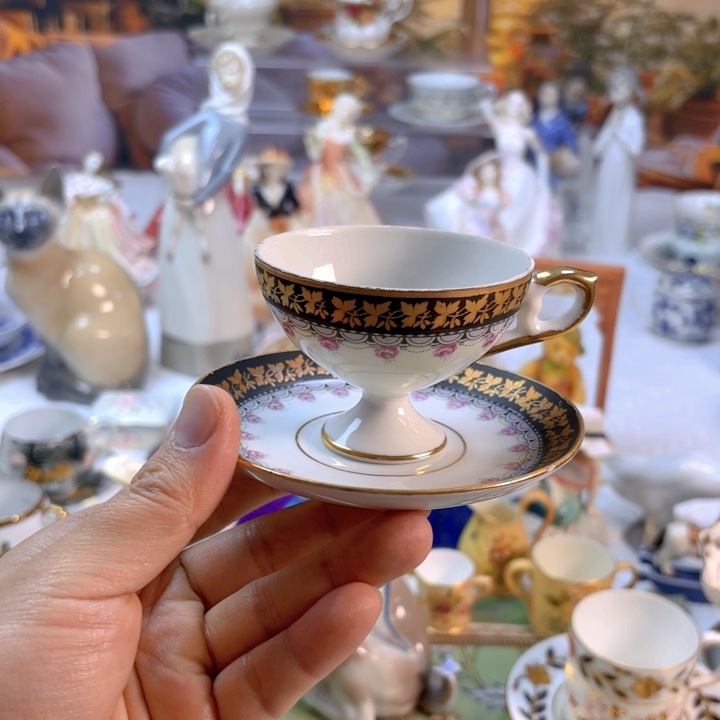 摆件欧洲中古瓷器好看冲鸭！