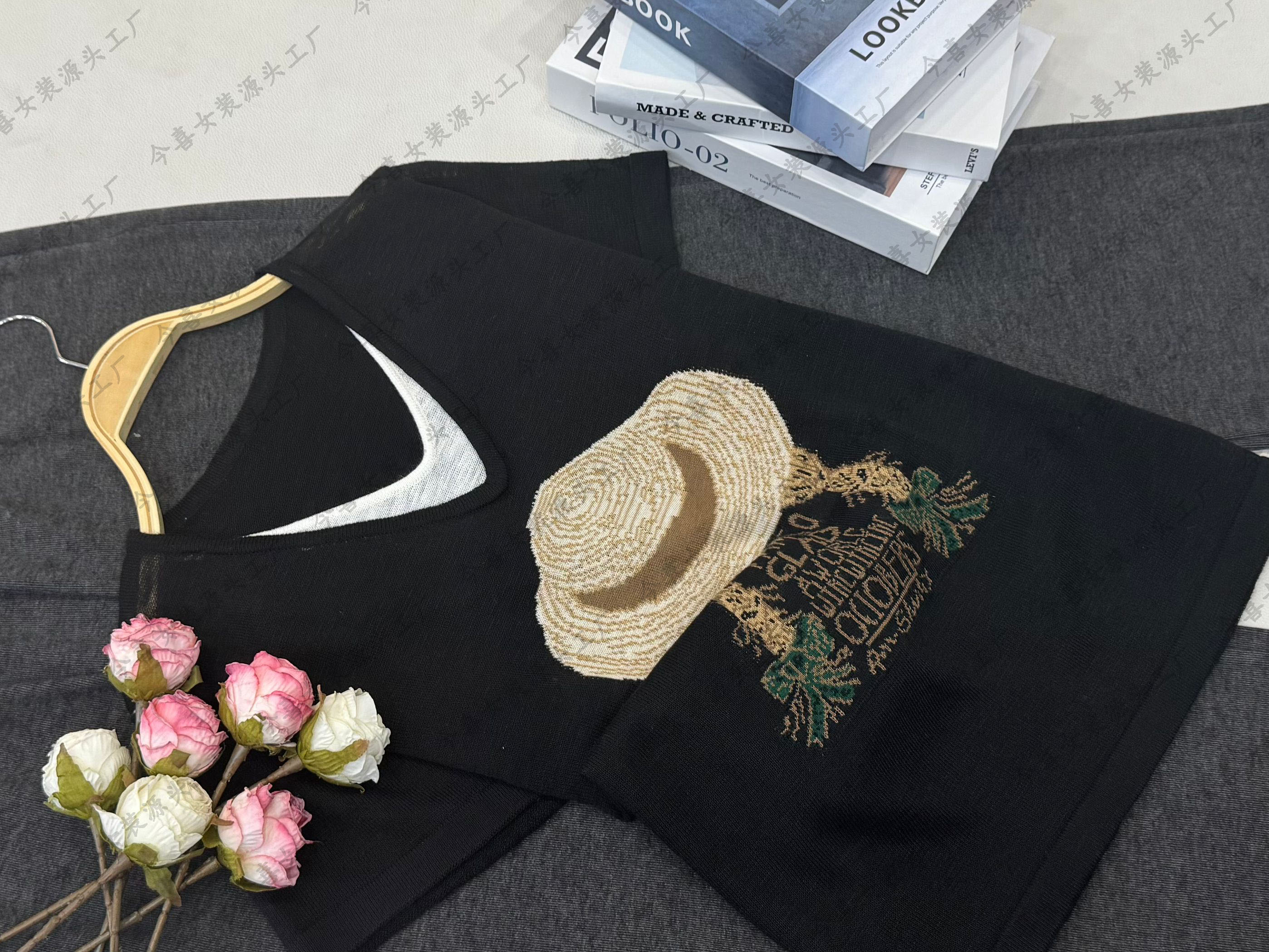 【黑色草帽假两件】新款时尚短袖套头上衣QC2929