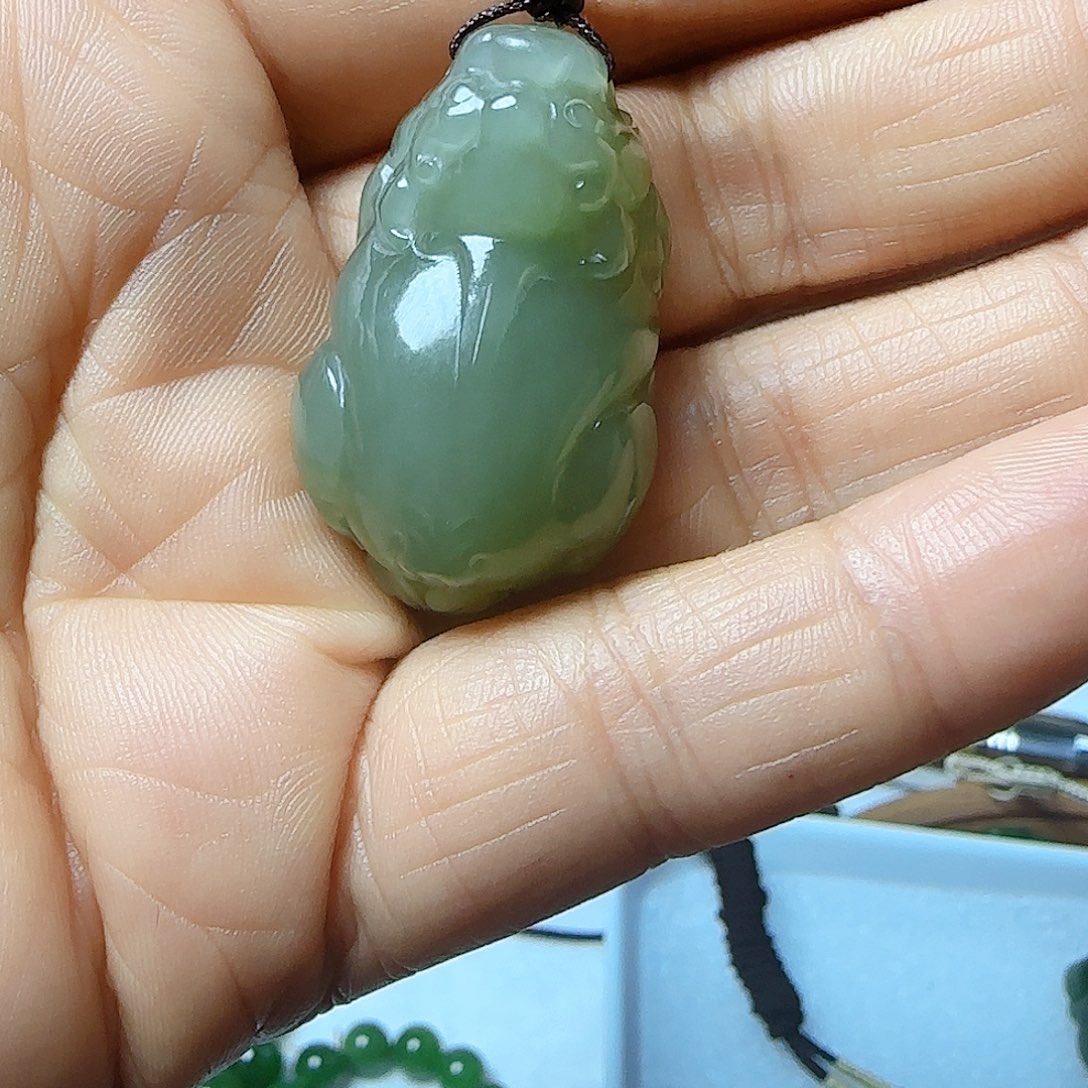 和田玉（糖玉）颈饰未镶嵌