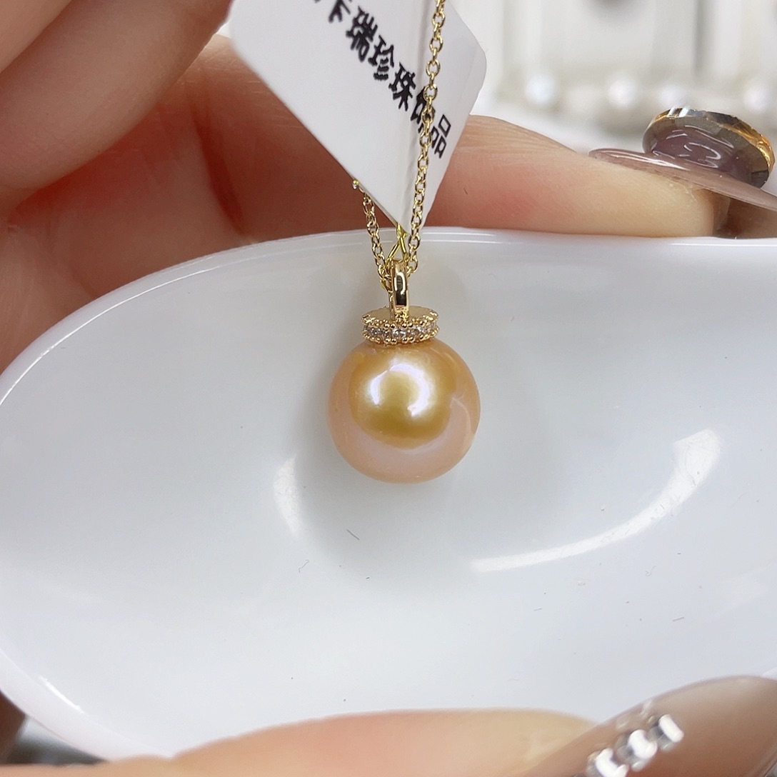 淡水珍珠吊坠(赠链)未镶嵌