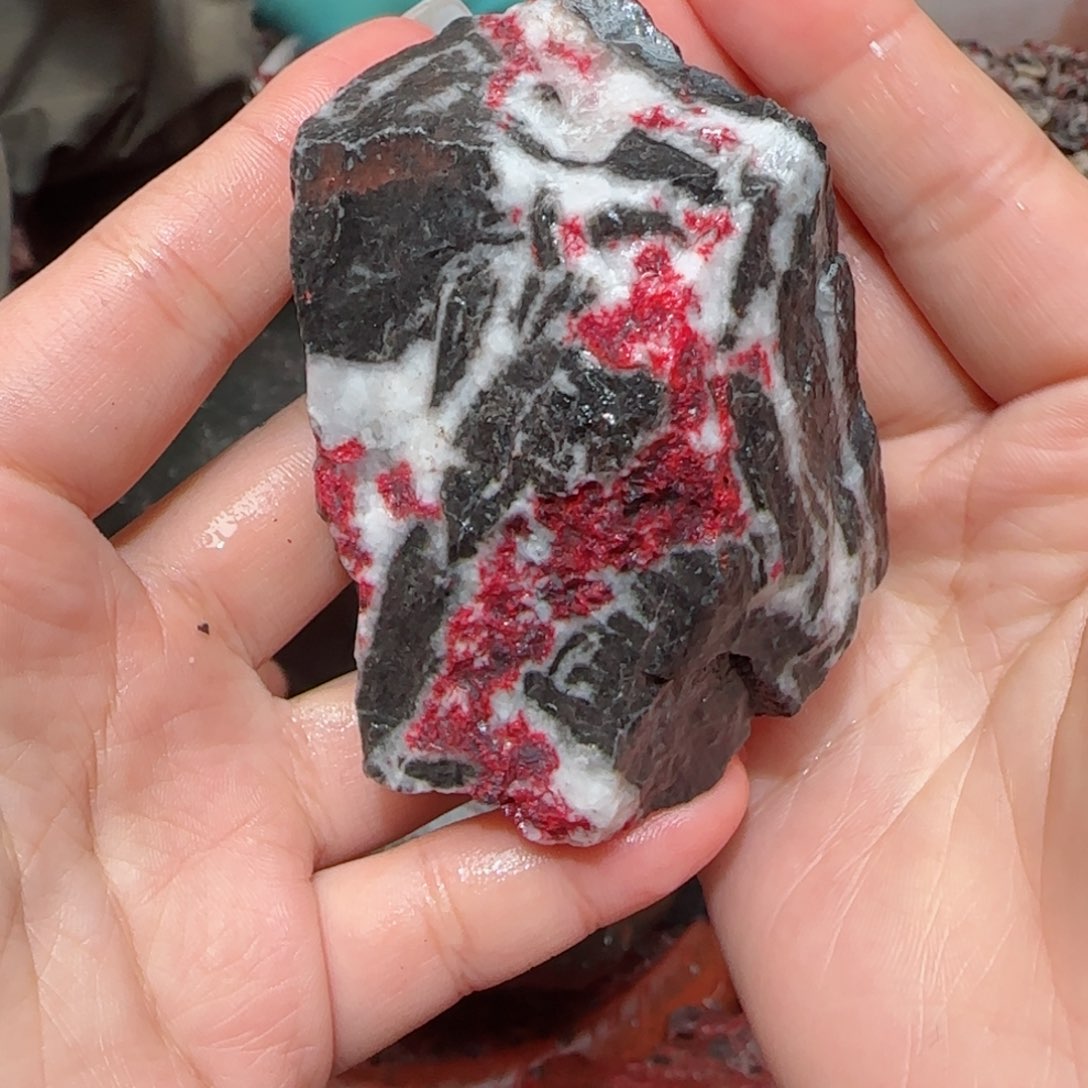 天然辰砂朱砂毛石头3