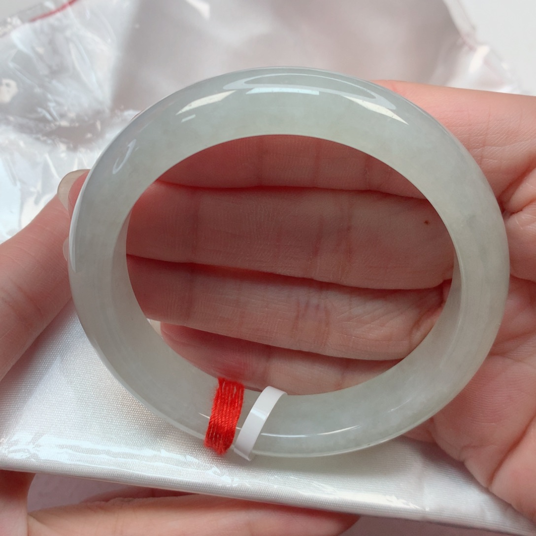 翡翠手镯未镶嵌54.6圈 冰葡萄肉 冰胶润 推荐