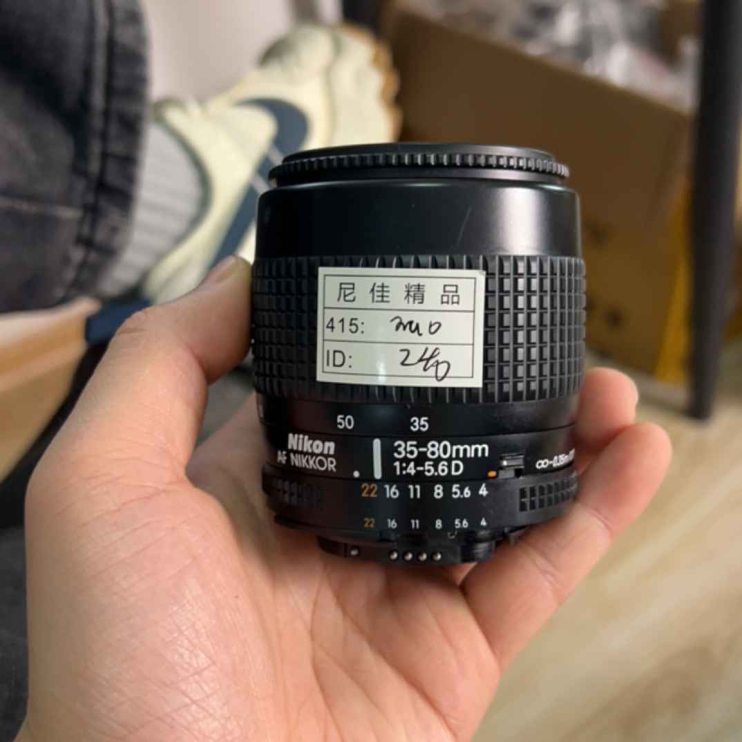9新 Nikon/尼康 Canon/佳能 - 卡口 二手单反相机/镜头（无配件）