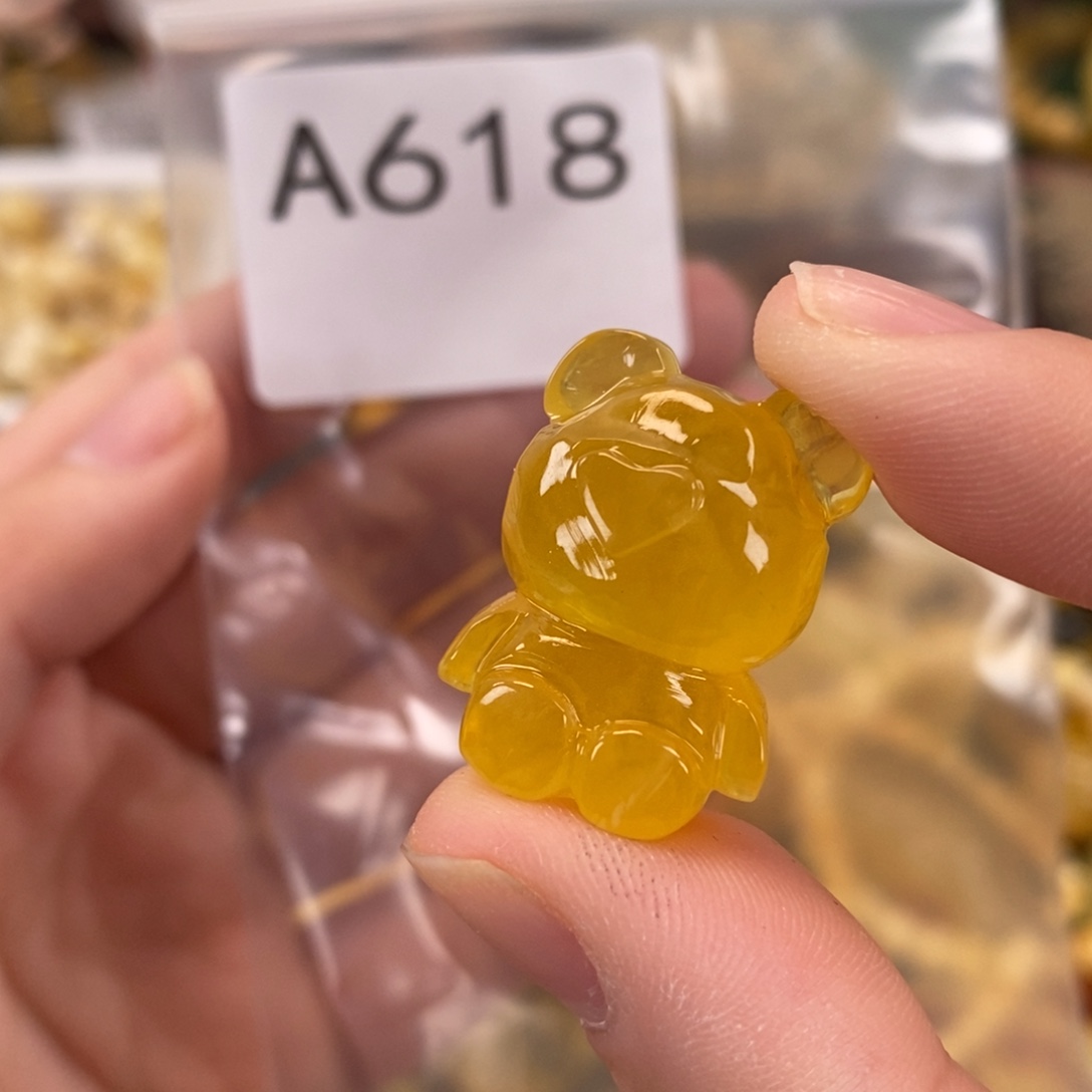 未镶嵌琥珀珠宝奇石