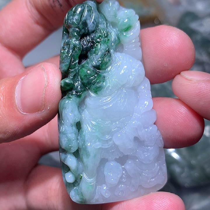 翡翠未镶嵌颈饰保真天然a货翡翠