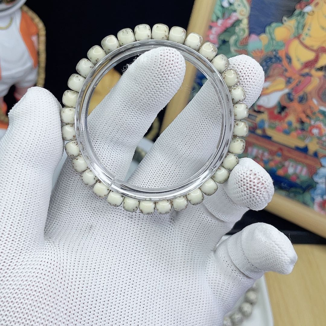 吊坠星月菩提7346