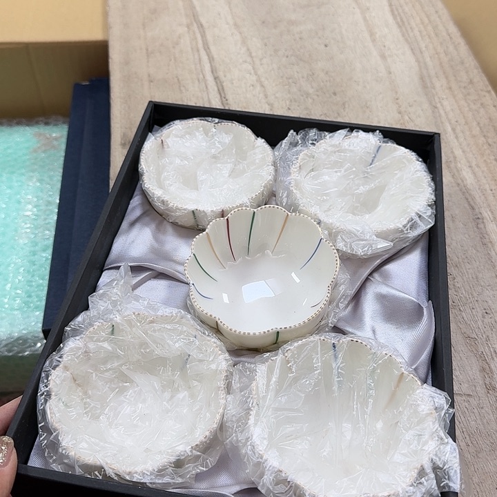 瓷片噗哈哈哈哈哈哈哈哈哈哈哈