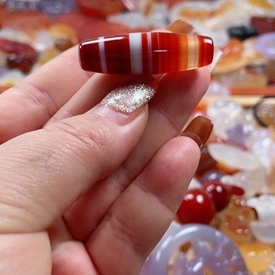 玛瑙/玉髓吊坠(赠链)未镶嵌