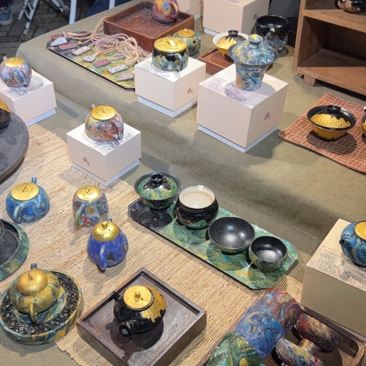 102。         陶瓷