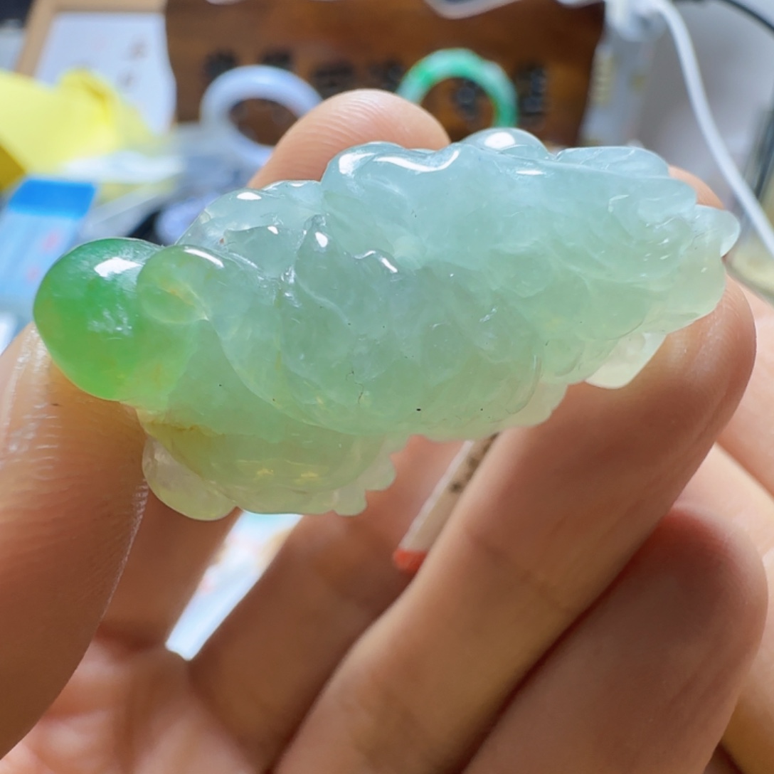 翡翠未镶嵌手镯翡翠260