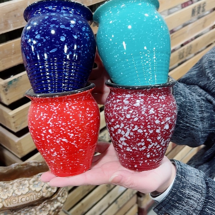 有孔.凑满10元发货多肉陶瓷花盆！