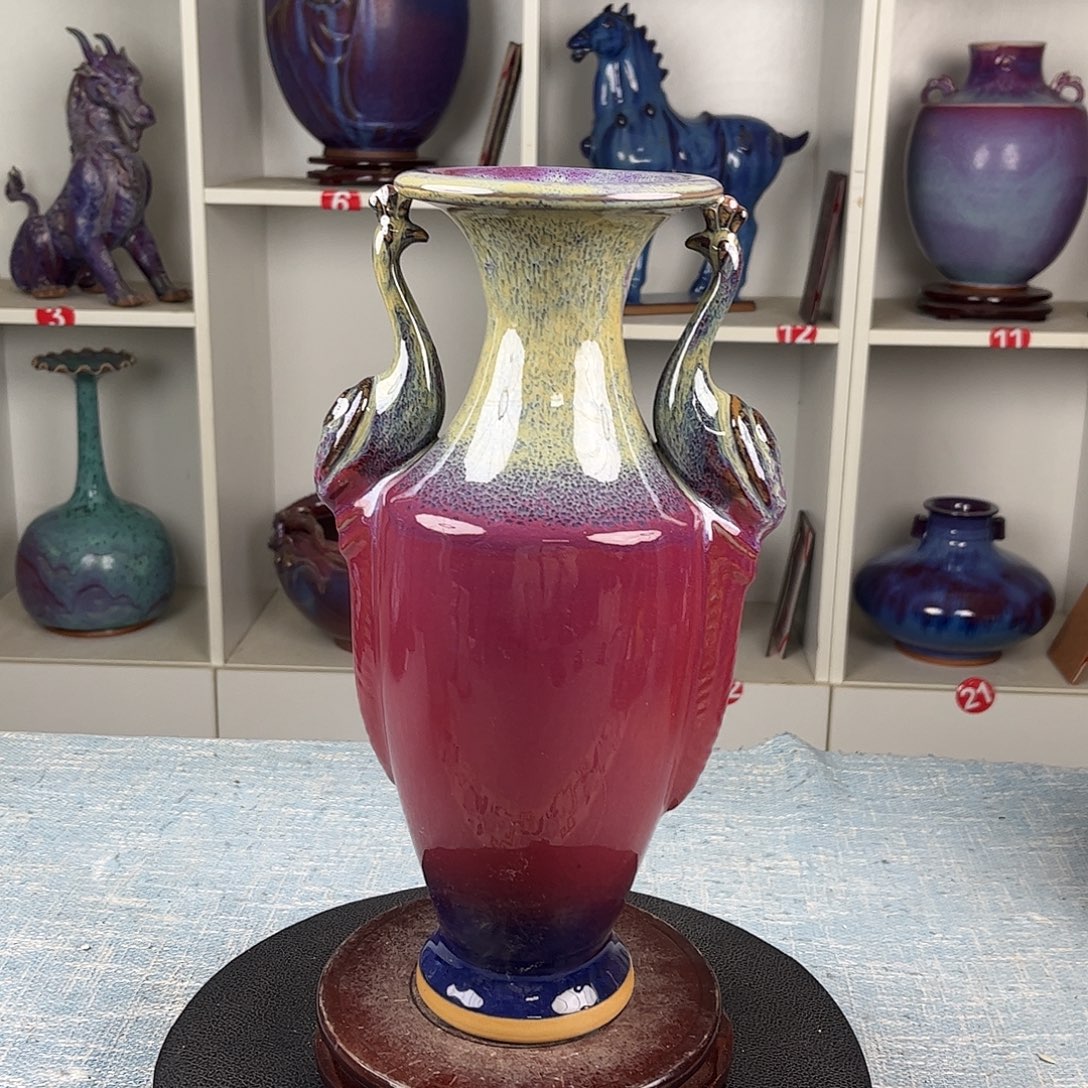 瓷片孔雀瓶珍品收藏无礼盒