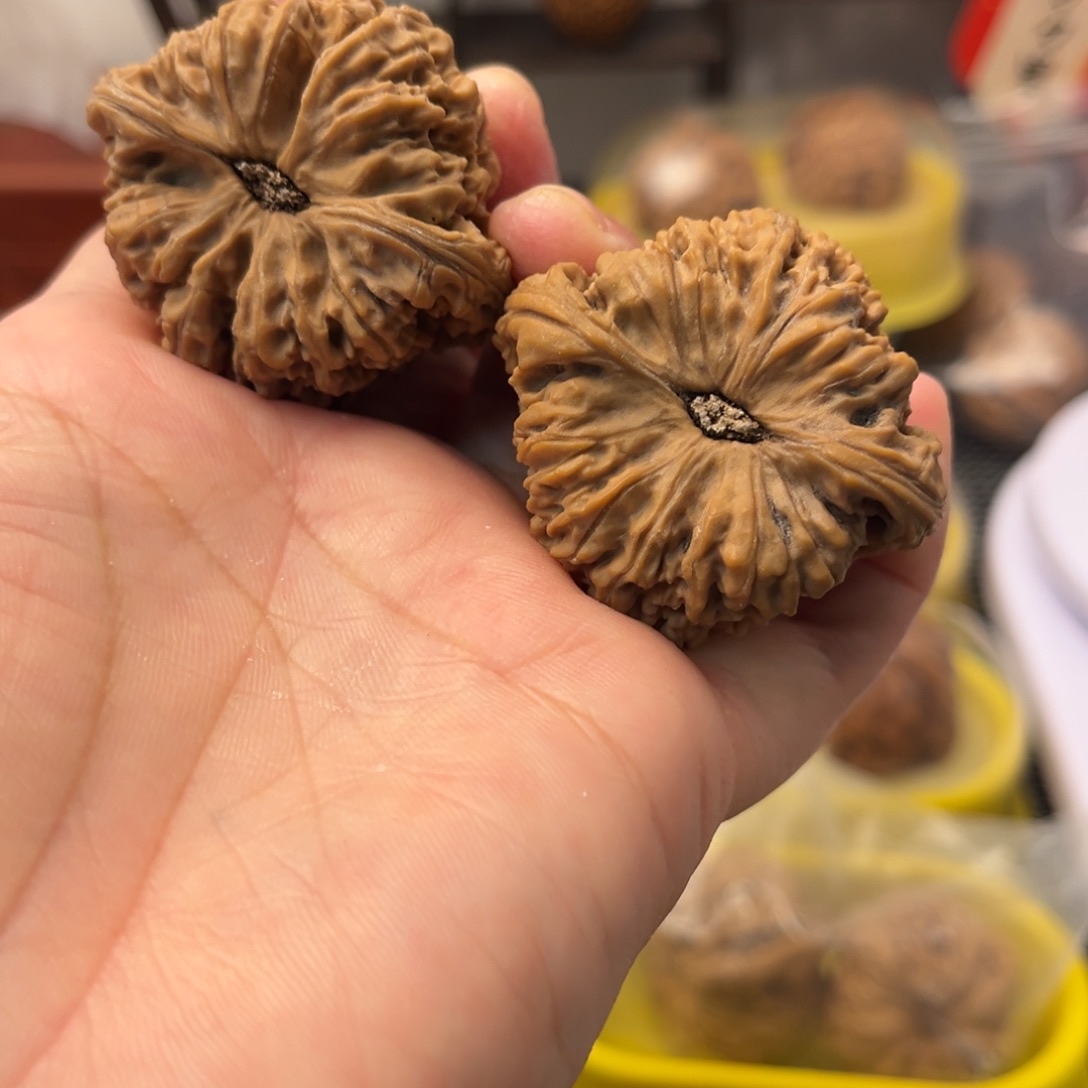 文玩核桃吊坠梁*南疆石