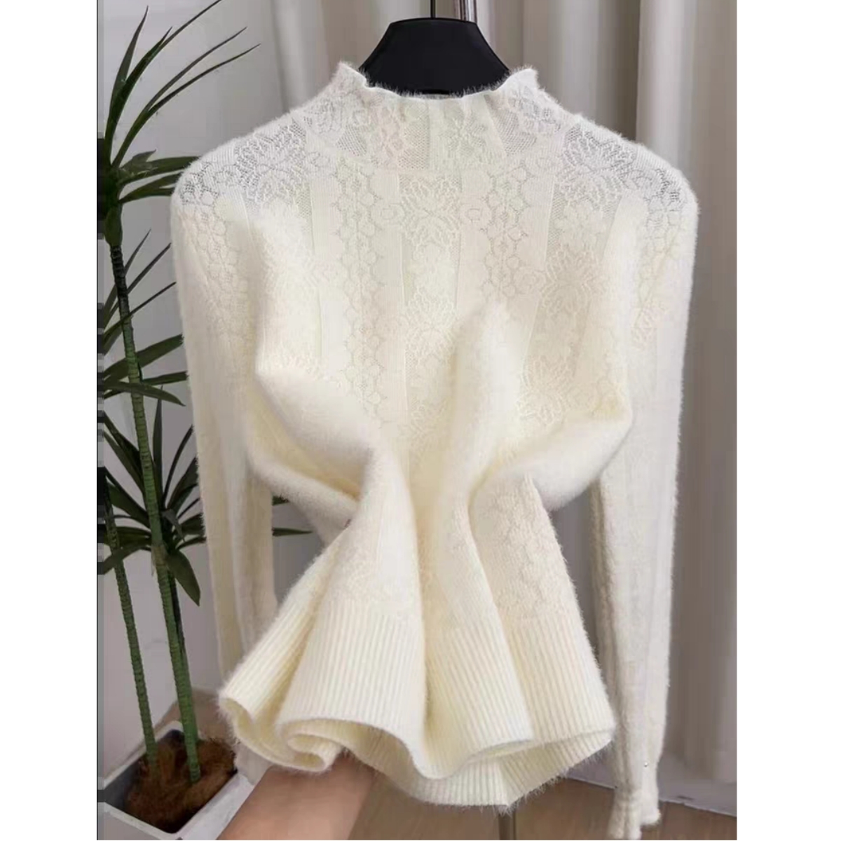 【不起球】秋冬加厚蕾丝法式打底衫洋气钉珠时尚半高领套头针织毛衣