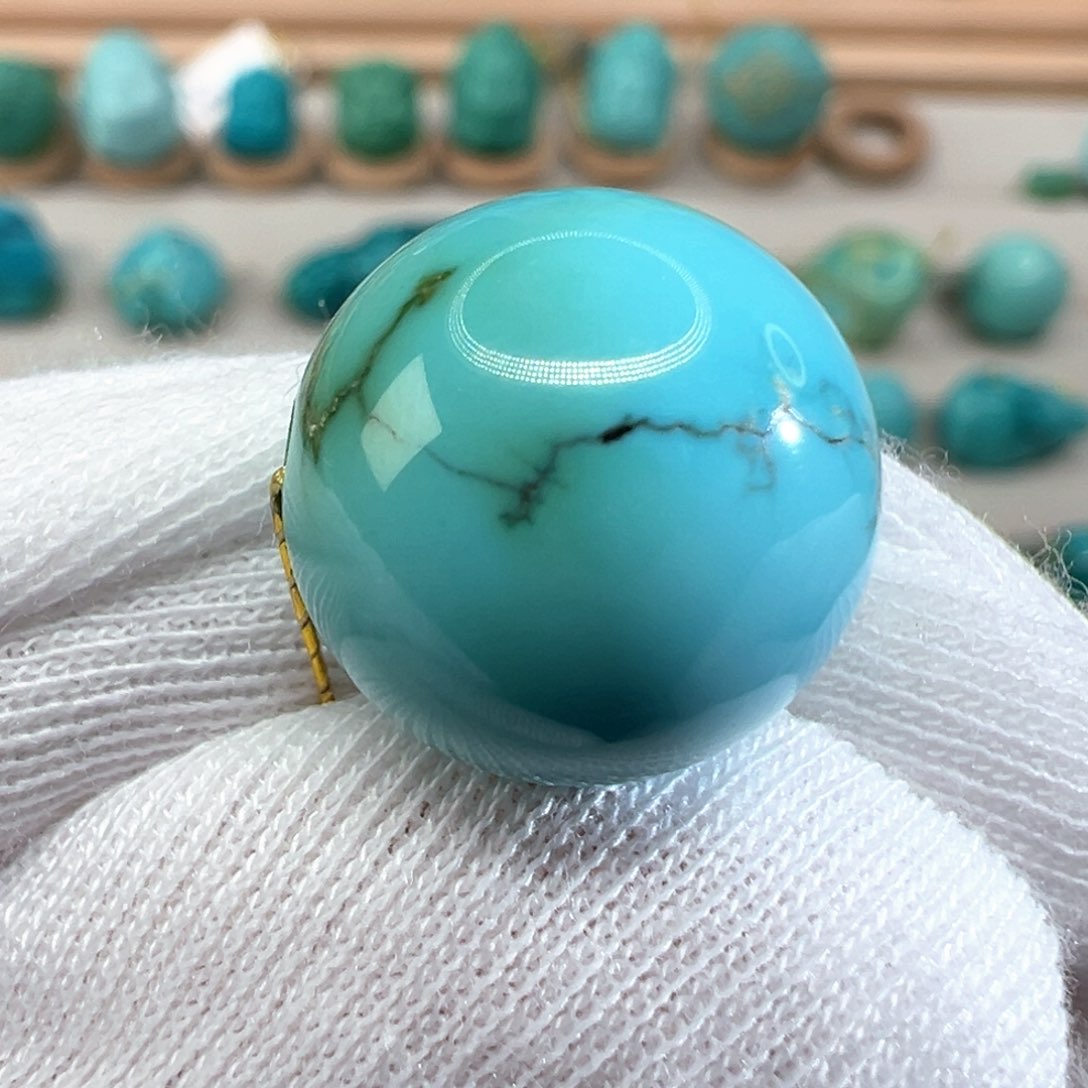 绿松石配饰未镶嵌