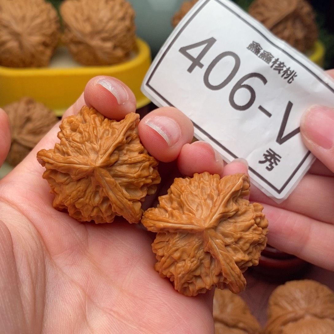 文玩核桃把件盘山奔36