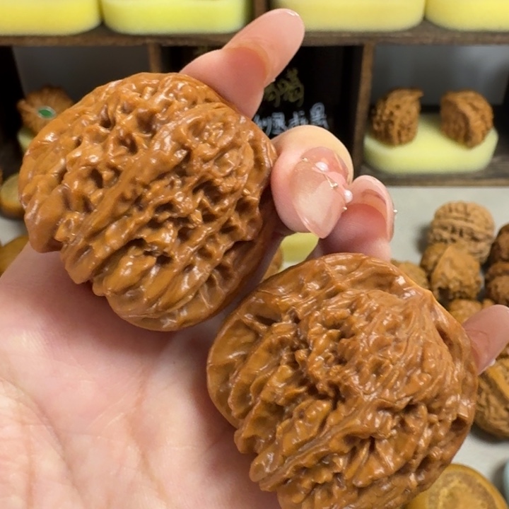 文玩核桃四座楼边43（有修介意勿拍）