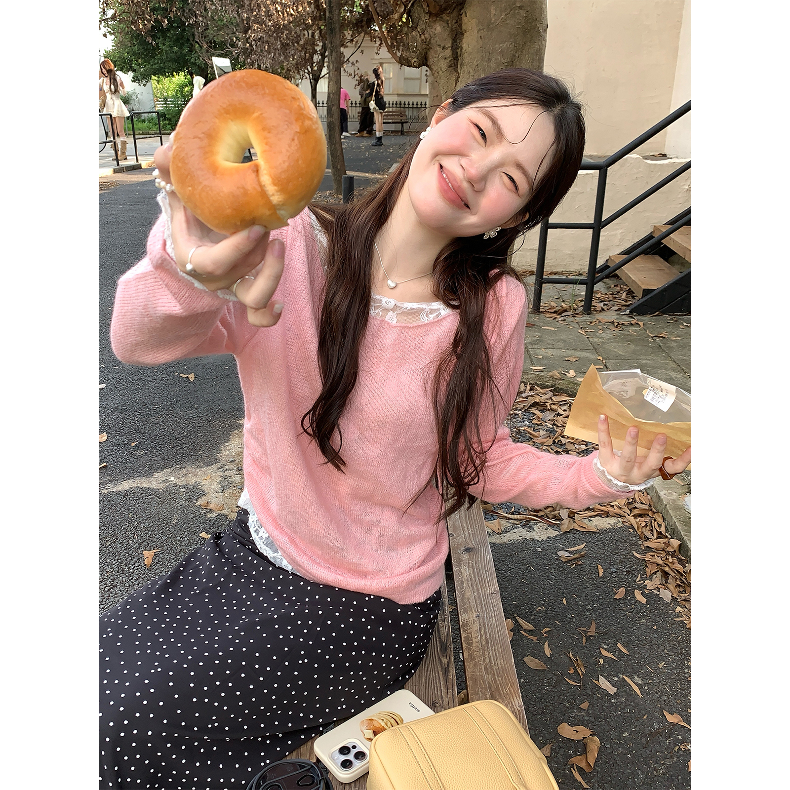 火火火【芭乐奶昔】韩系温柔假两件蕾丝拼接针织衫上衣G36886HH53