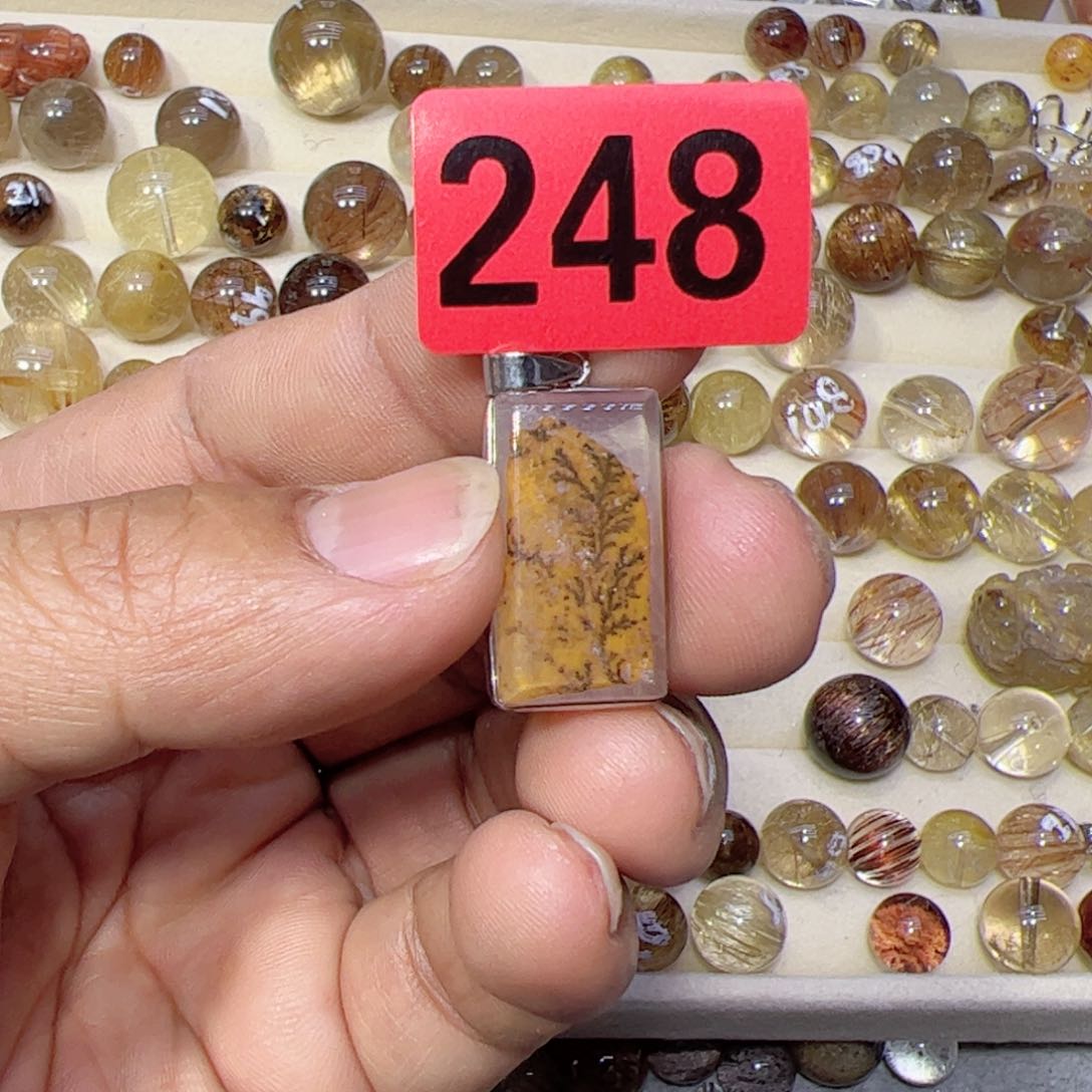 水晶颈饰未镶嵌天然水晶