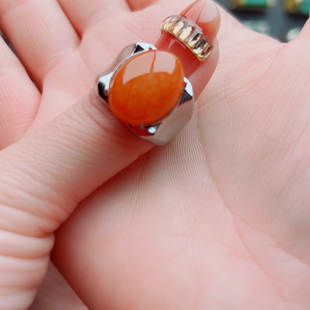 未镶嵌戒指翡翠111