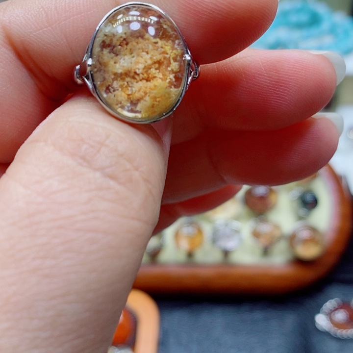 未镶嵌颈饰水晶水晶