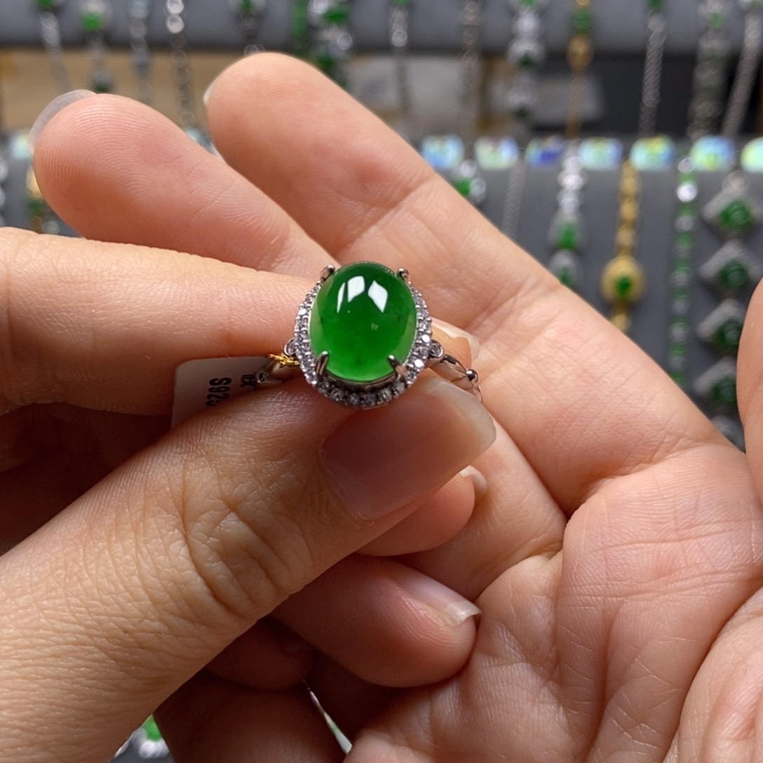 颈饰银S925镶嵌翡翠谁**孩12×9×5