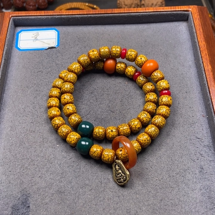 星月菩提吊坠菩提